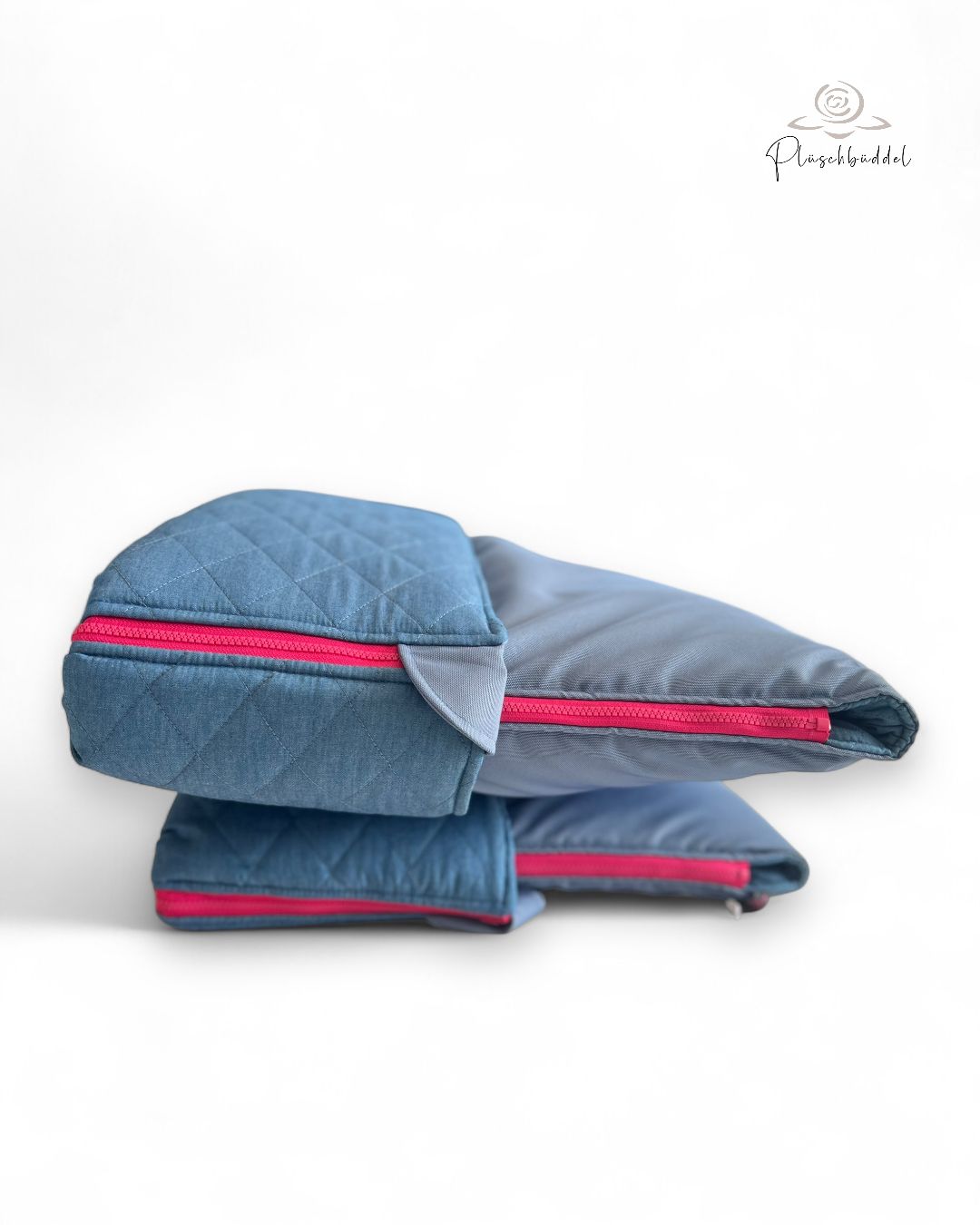 PLÜSCHBÜDDEL OUTDOOR CLASSIC // Größe XL ca. 145x65 cm // Outdoorgewebe Himmelblau + Stepp Jeans + Reißverschluss Pink // SOFORTKAUF