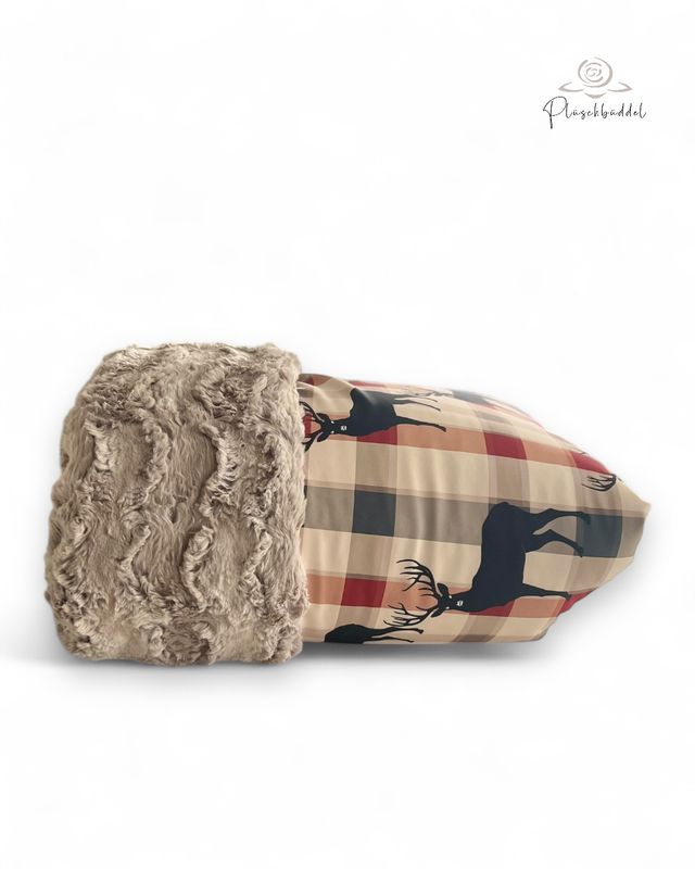 PLÜSCHBÜDDEL LUXUS OUTDOOR //  Grösse M ca. 95x65 cm // Softshell Hirsche Schwarz auf Karo + Wild Rabbit Sanddüne // SOFORTKAUF