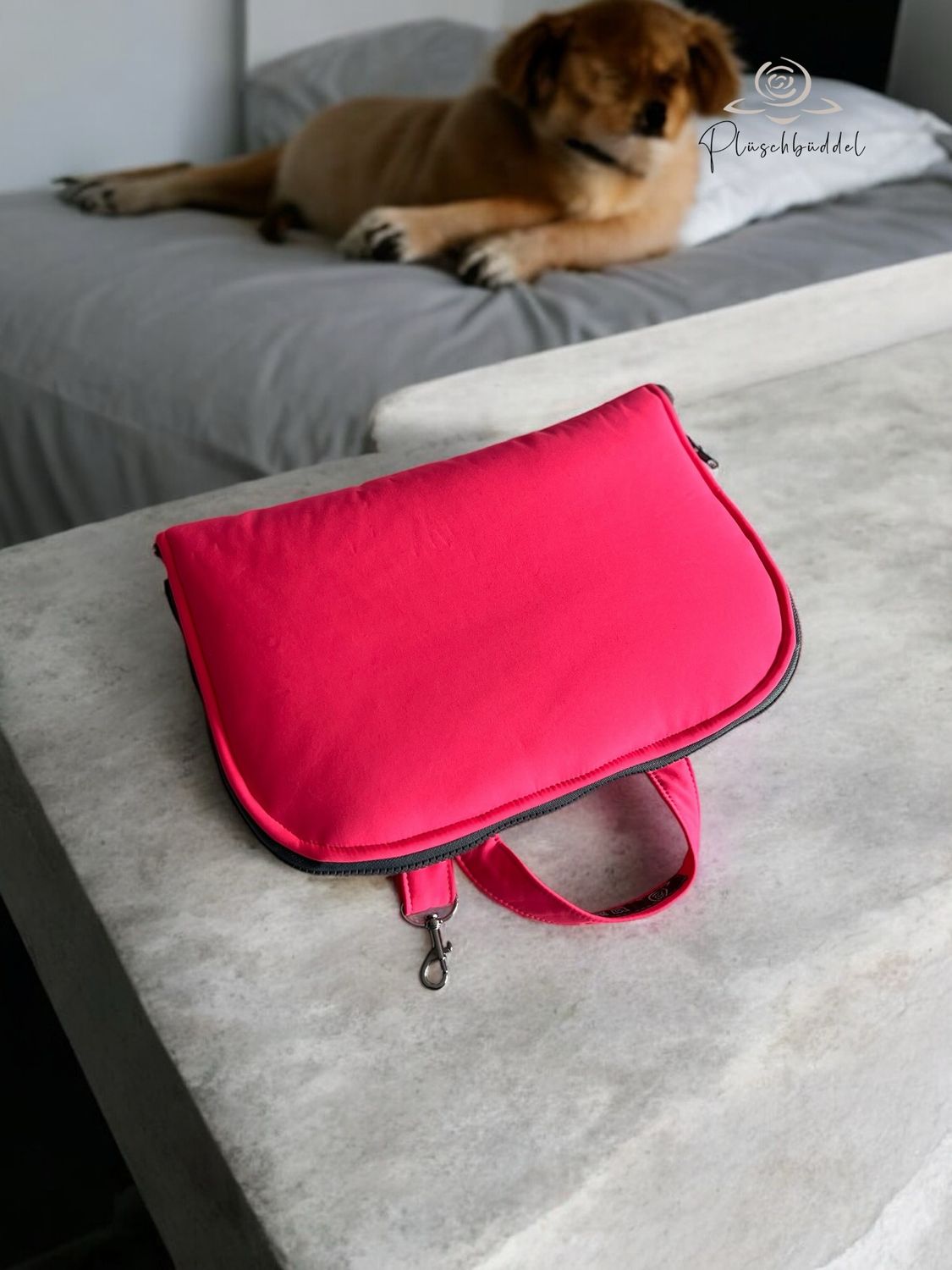 POPOPOFA // Sitzfläche ca. 30x50 cm // Softshell Neonpink  mit Rippen  Marmorgraphit // Sitzkissen zum Zusammenklappen