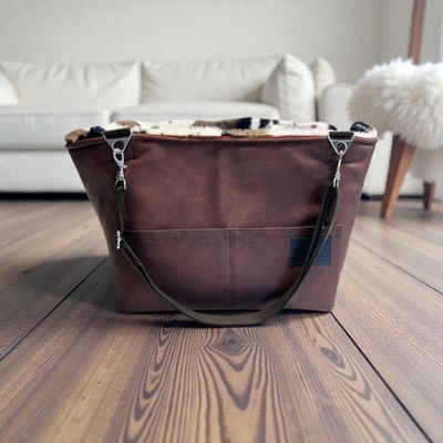 BÜDDELBAG SOFORTKAUF PREMIUM // Grösse S TYP B // Kunstleder Mahagoni Vintage mit Wechsel-Inlet Pony mit Tragegurt in Dunkelbraun BÜDDELBAG SOFORTKAUF PREMIUM // Grösse S TYP B // Kunstleder Mahagoni Vintage mit Wechsel-Inlet Pony mit Tragegurt in Dunkelbraun