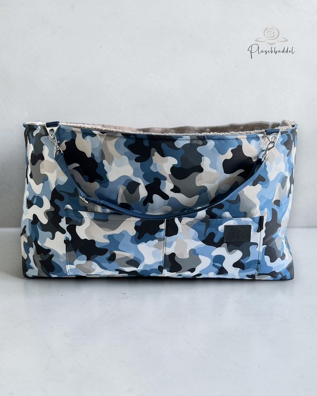 BÜDDELBAG SOFORTKAUF LUXUS //  Grösse L // Softshellspecial Camouflage Blaugrau mit Wechsel-Inlet  Bouclé Sandmelange mit Tragegurt Blau // Typ B