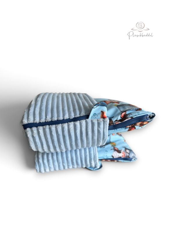 HUNDESCHLAFSACK OUTDOOR & INDOOR LUXUS Softshell Special Moo im Eimer mit Streifenplüsch Hellblau + Reißverschluss Marine // Größe M ca. 95x65 cm //