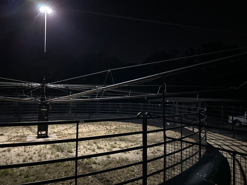 Priefert Hotwalker Solar Lighting System