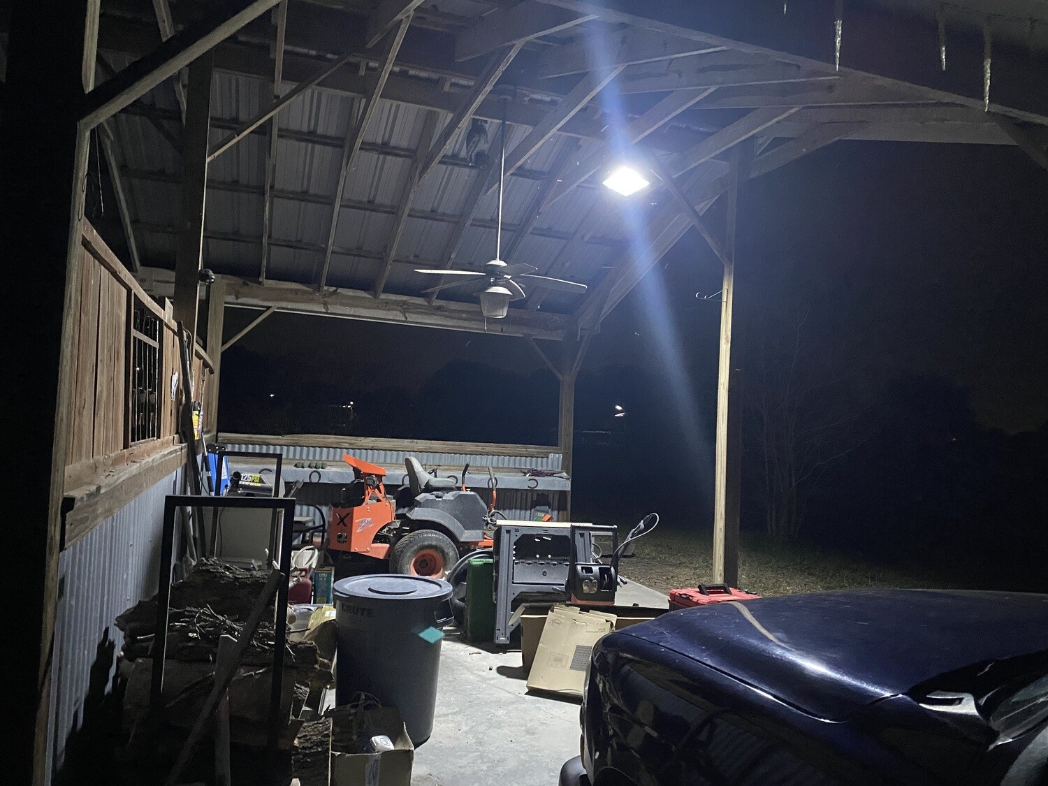 Ranch Hand 300W Solar Flood Light System
