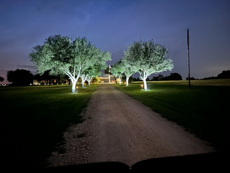 Ranch Hand 40w Solar Lighting System