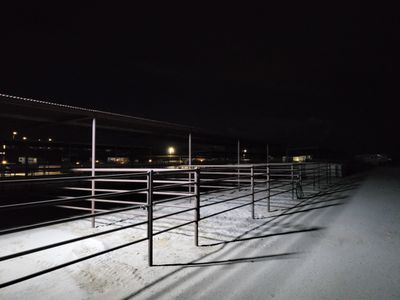 Ranch Hand 1000w Outbuilding/Retro Fit Solar Lighting System