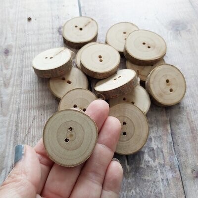Set of 4, 3cm chunky oval shaped natural wooden buttons