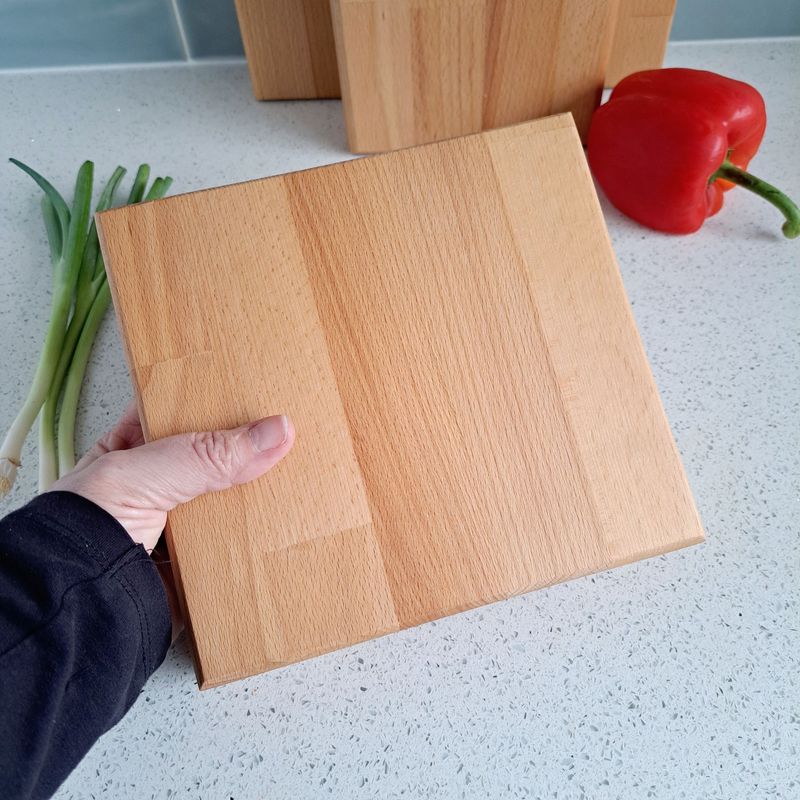 Small square Beech cutting board