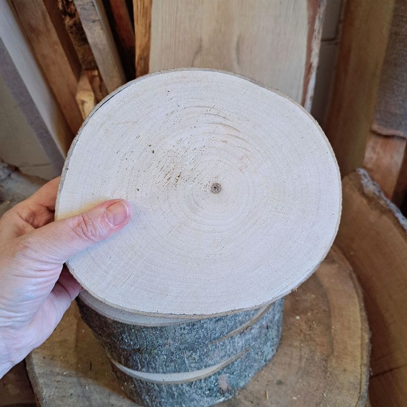 Chunky log slices