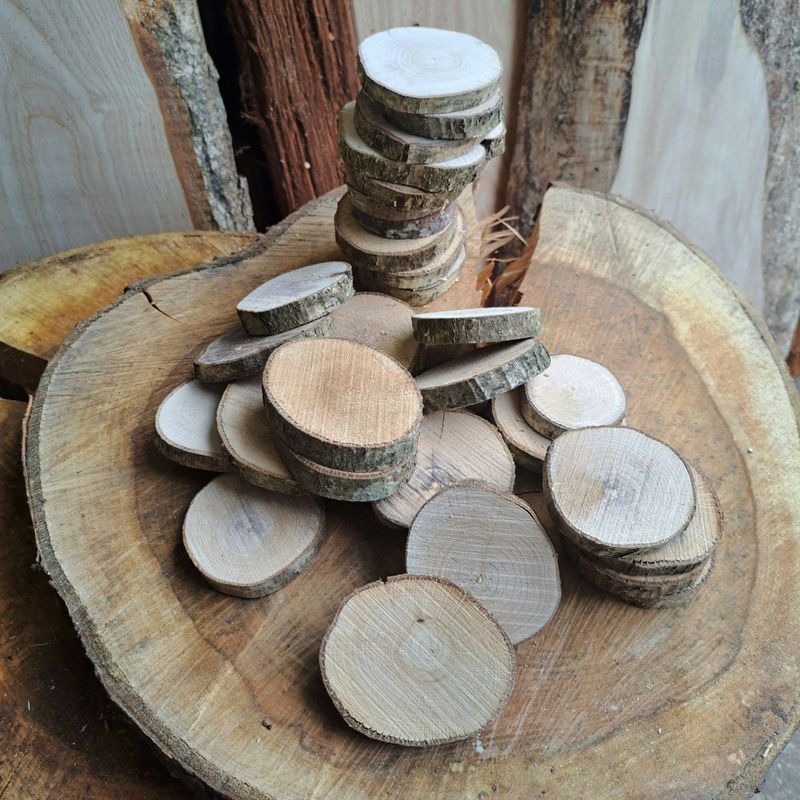 SECONDS Bulk wood slices 4.5cm - 8.5cm x 100