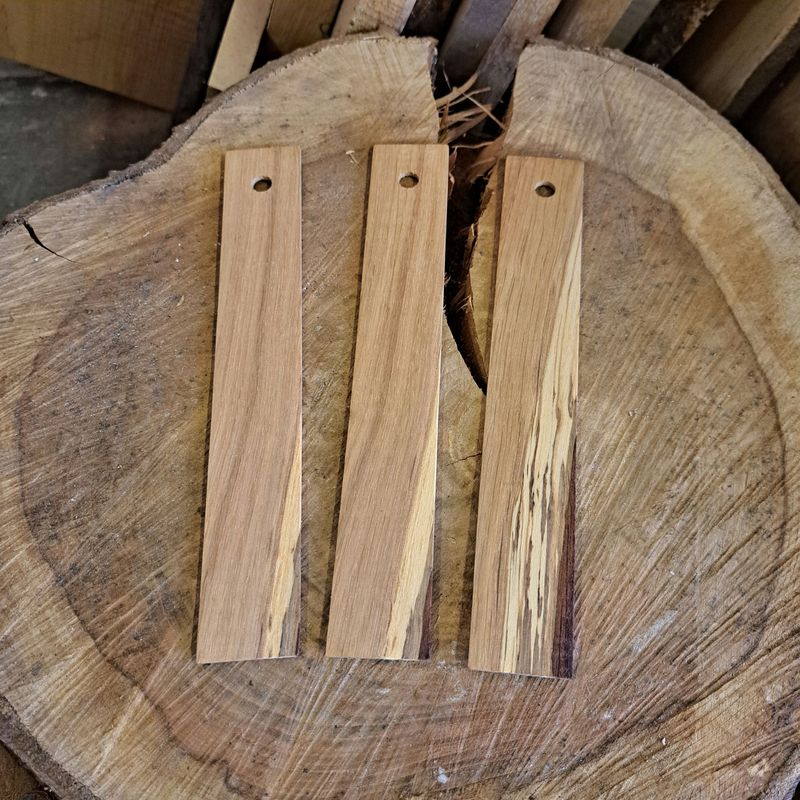 Spalted oak bookmarks (square edge) Spalted oak bookmarks (square edge)