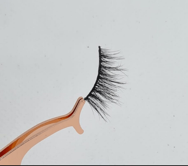 Faux-cils Féline, Naturel avec Pince