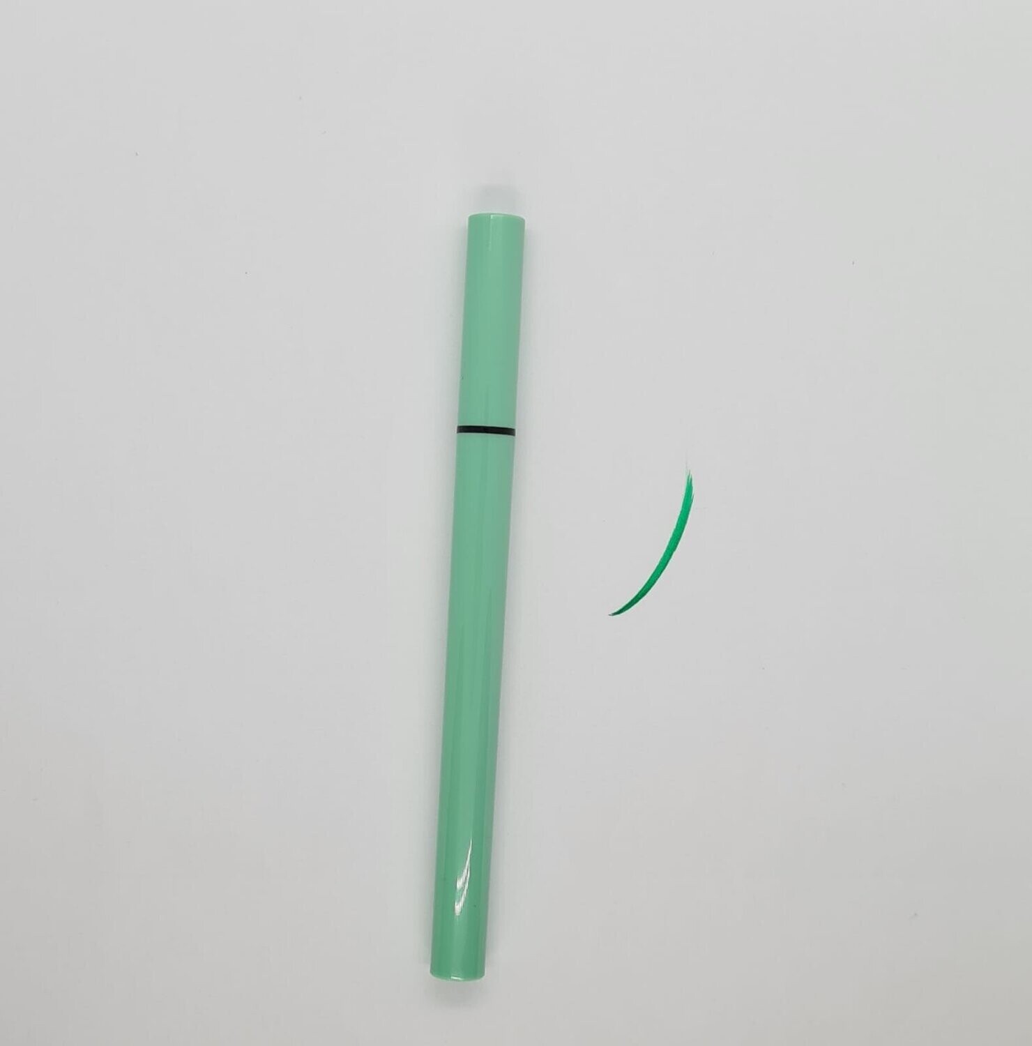 Stylo Feutre Adhésive eye-liner 2 en 1, Vert