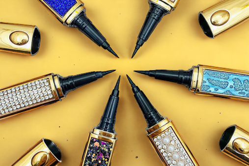 Adhesif Magic Eyeliner colls pour faux-cils