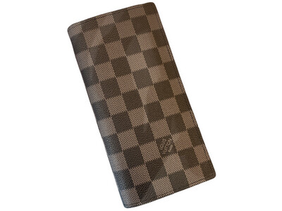 Ladies Louis Vuitton Wallet