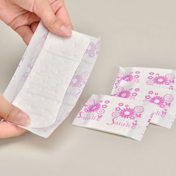 Sarasaty Sara.i.e Floral Berry Fragrance pantyliners