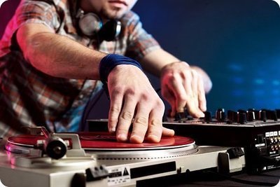 DJ - профессиональный диджей на праздник