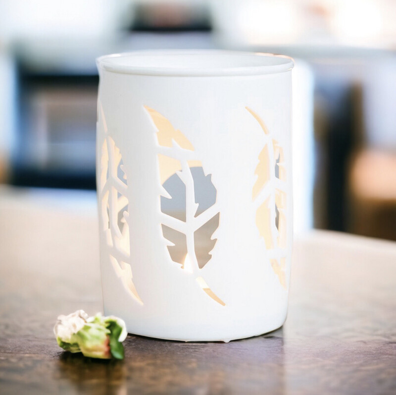 Feather Cut Out White Oil/ Wax Burner