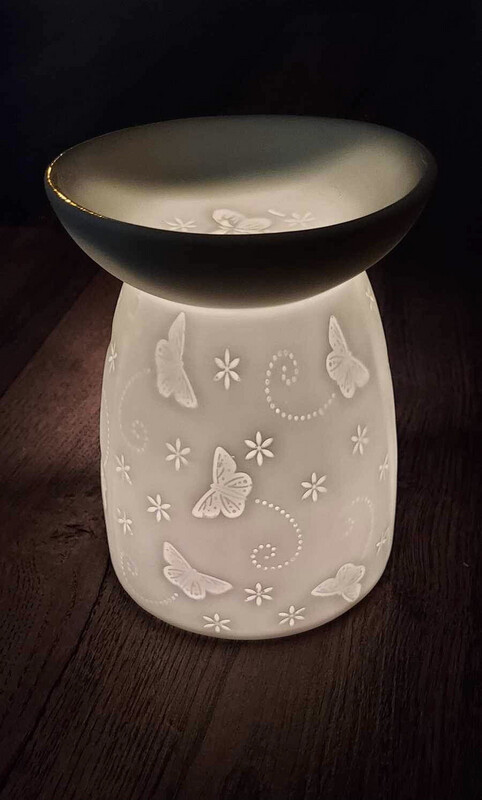 Butterfly patterned Oil/ Wax Burner
