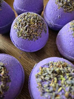 “Love Lavender” Bath Bomb (1)