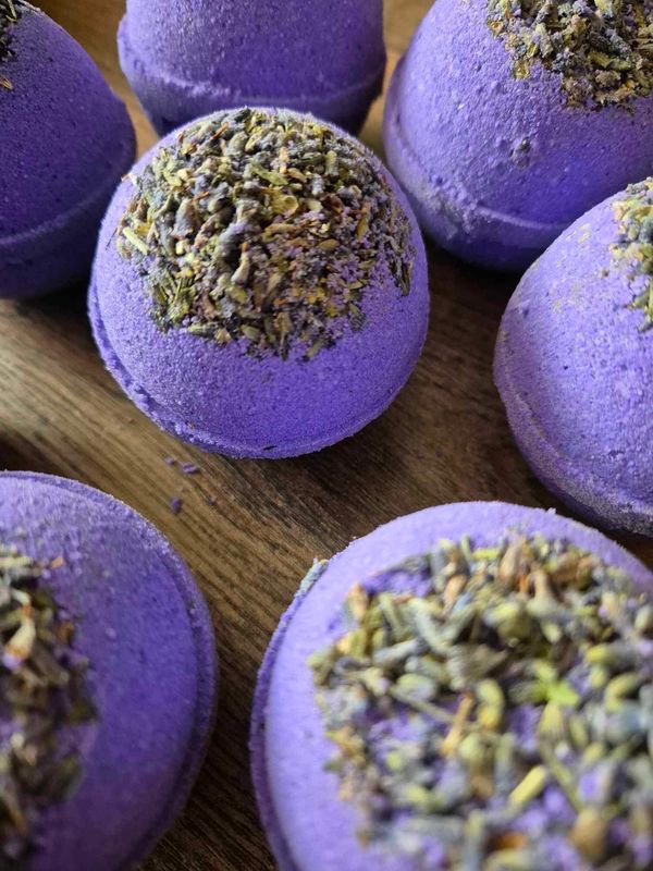 “Love Lavender” Bath Bomb (1)