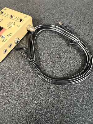 Replacement DC power plugs for MTR3B V4 Currahee