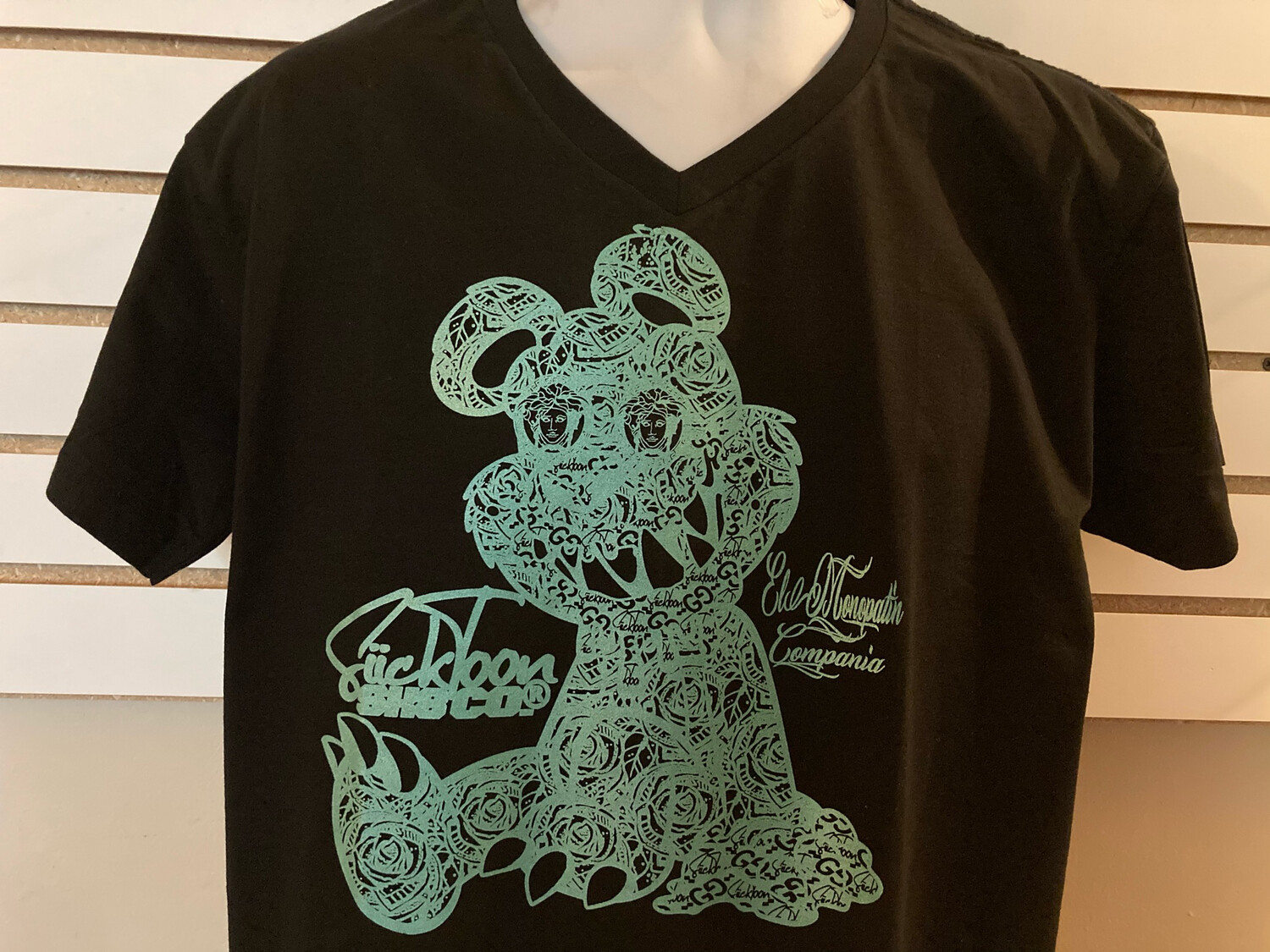 SiickToon Sk8 Co. Starvin.Artist tee