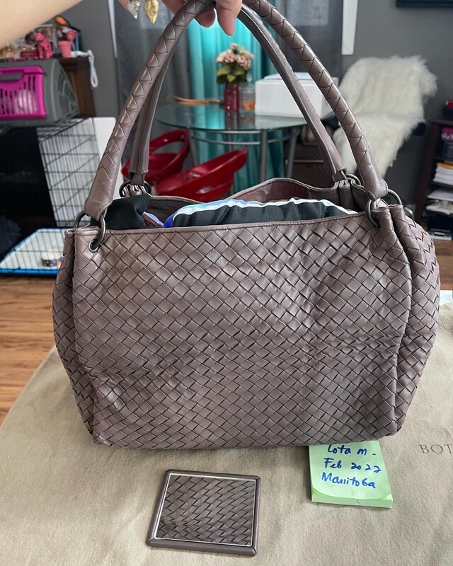 Authentic Bottega Veneta Classic Bag