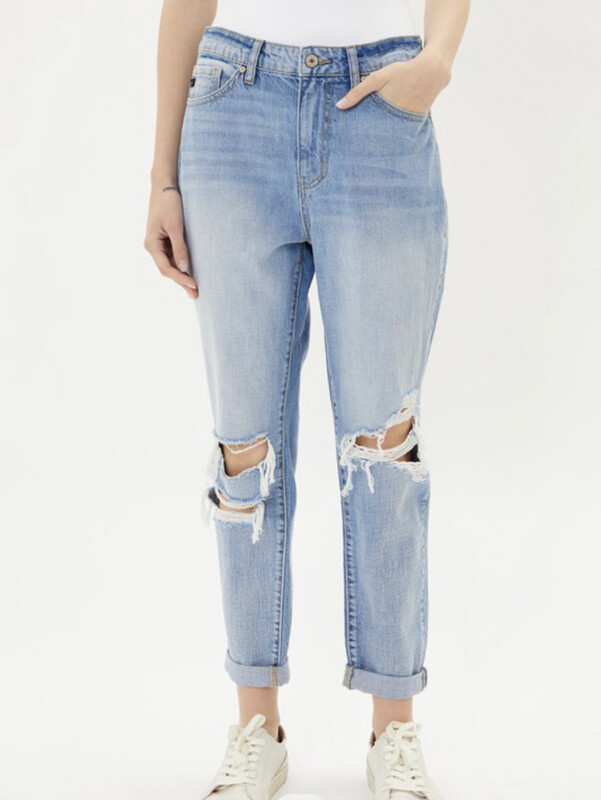 Lisa Kancan Jeans