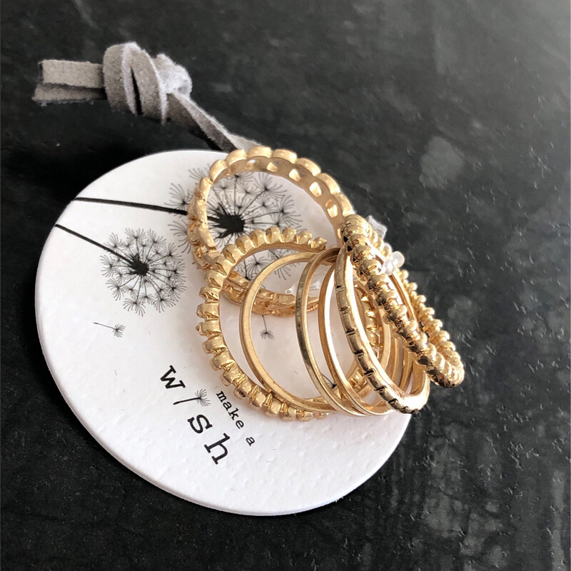 Seven Accent Ring Set
