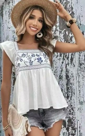 Floral Embroidered Blouse