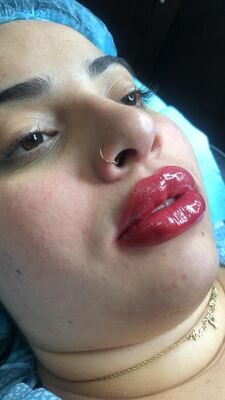 Lip Blushing