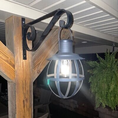 Black Hanging Lantern