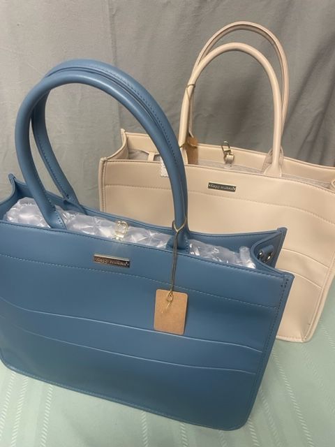 LeatherBag