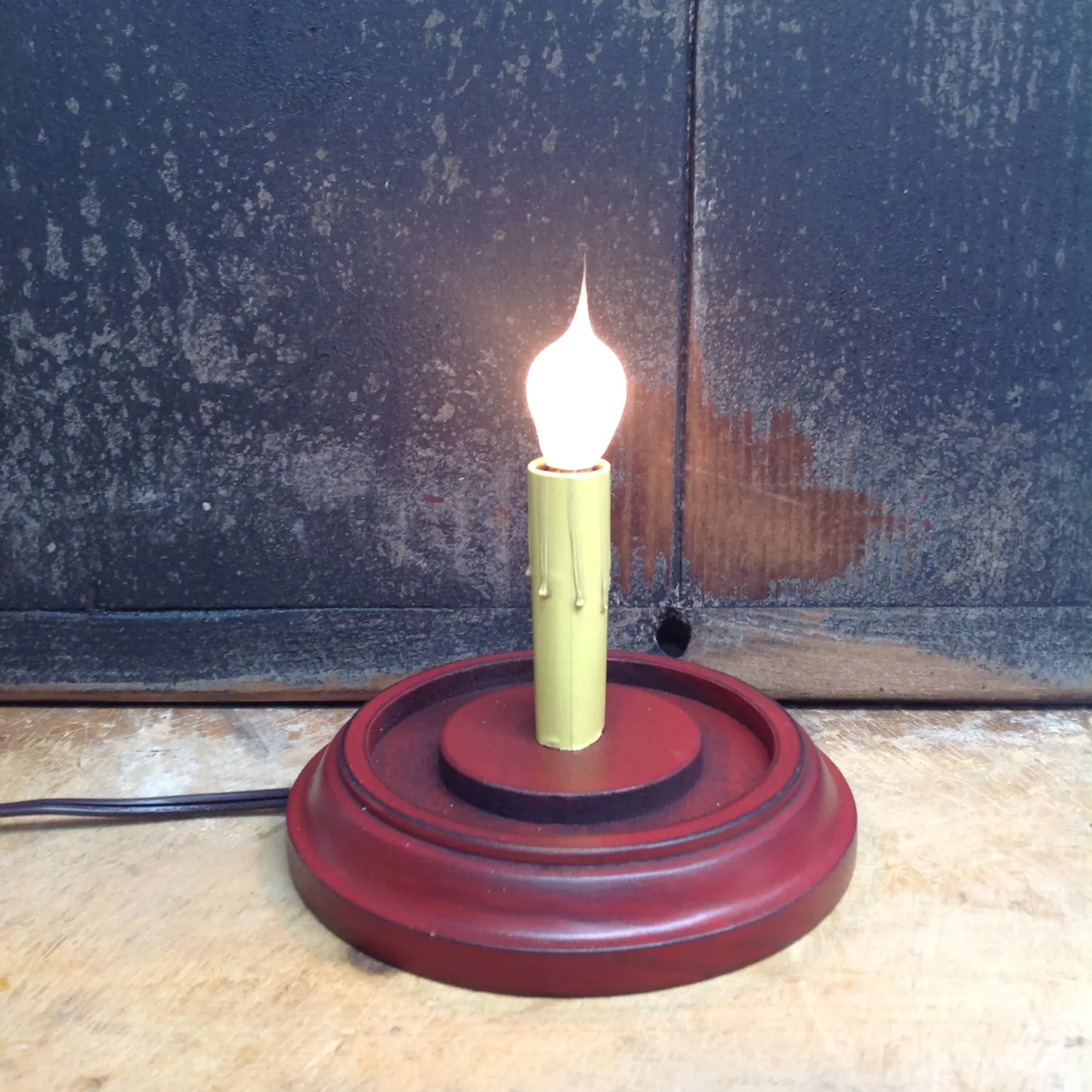 Base Round Base Classic Red CR