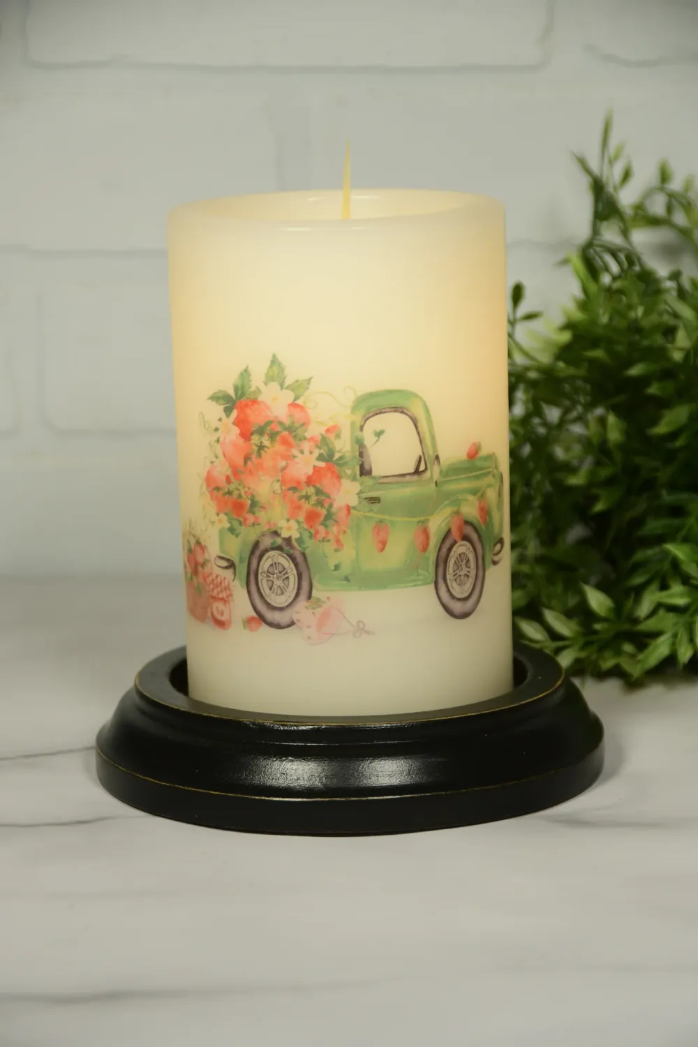 Summer Seasonal Truck-Strawberries CR