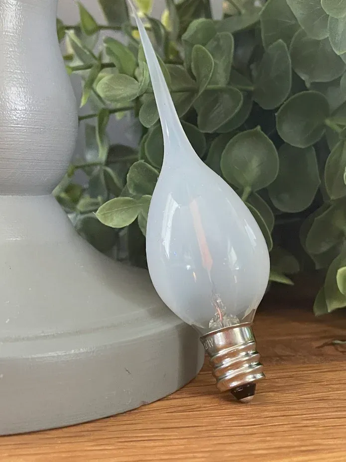 flametipLEDbulb