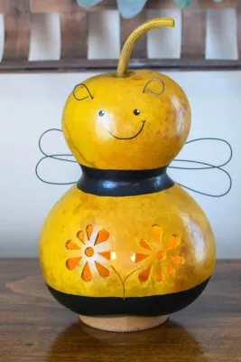 Bumble Bee Medium Lit Gourd