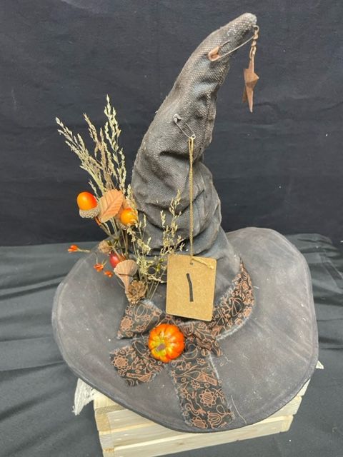Witches Hat CM
