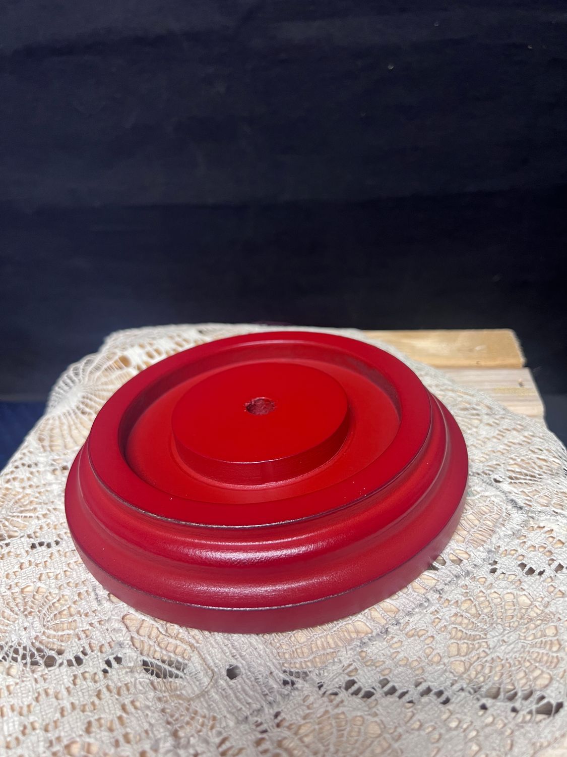 Base Round Non Electric Base Red