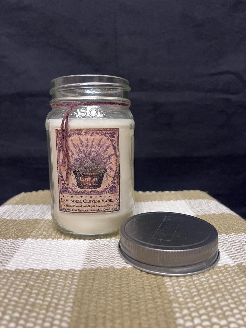 Herbal Star Candle 16oz Lavender