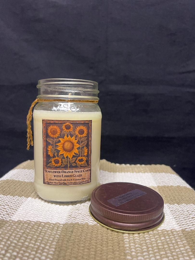 Herbal Star Candle 16oz Orange Spice