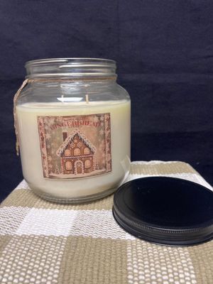 Herbal Star Candle 64oz Gingerbread