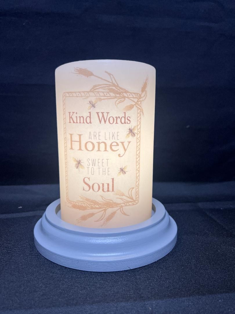Clearance Everyday Vintage Kind Words Cream CR