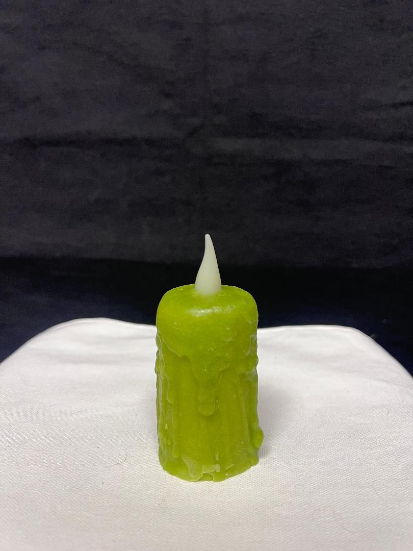 DH Hand Waxed Votive Candle Lime Green