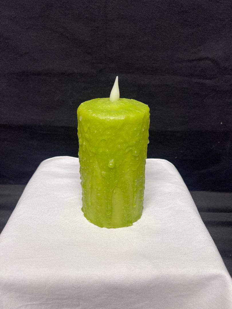 DH Hand Waxed 6" Candle Lime Green