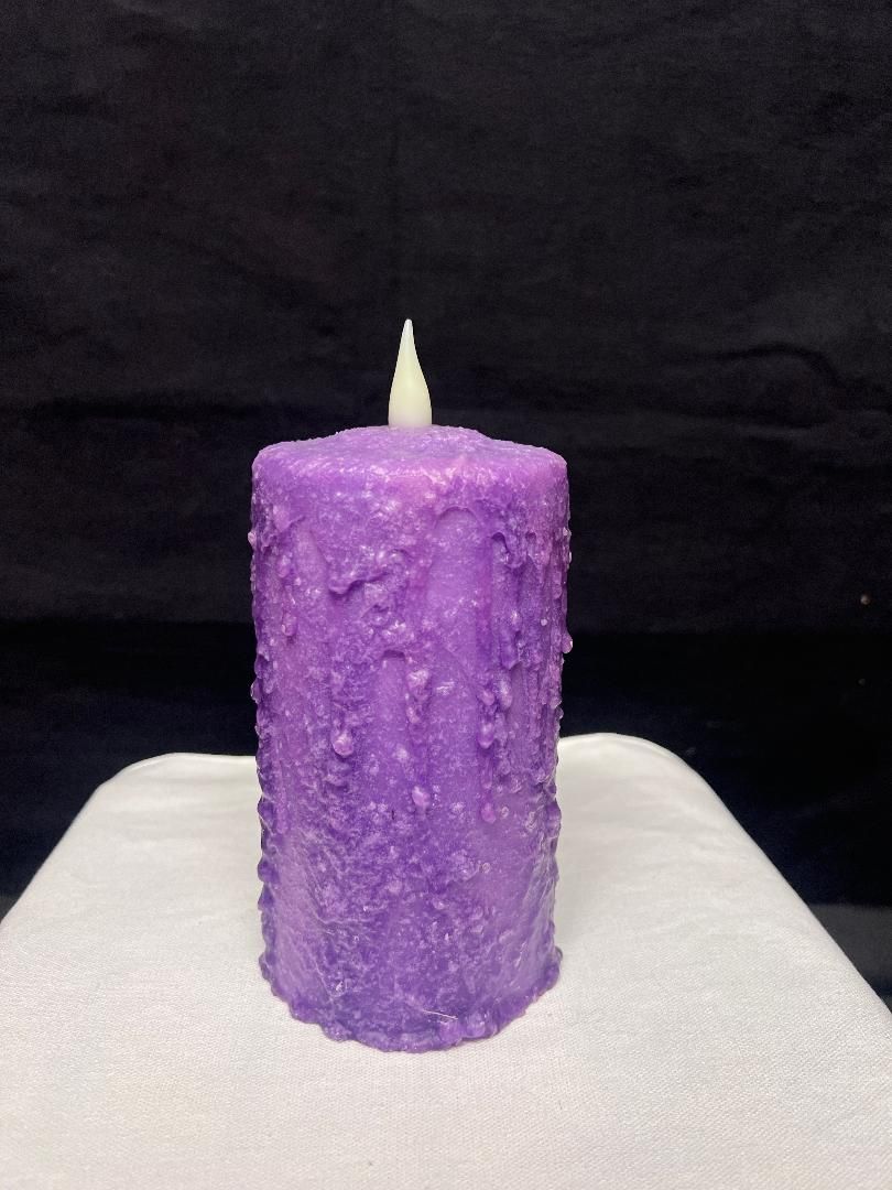 DH Hand Waxed 6" Candle Purple