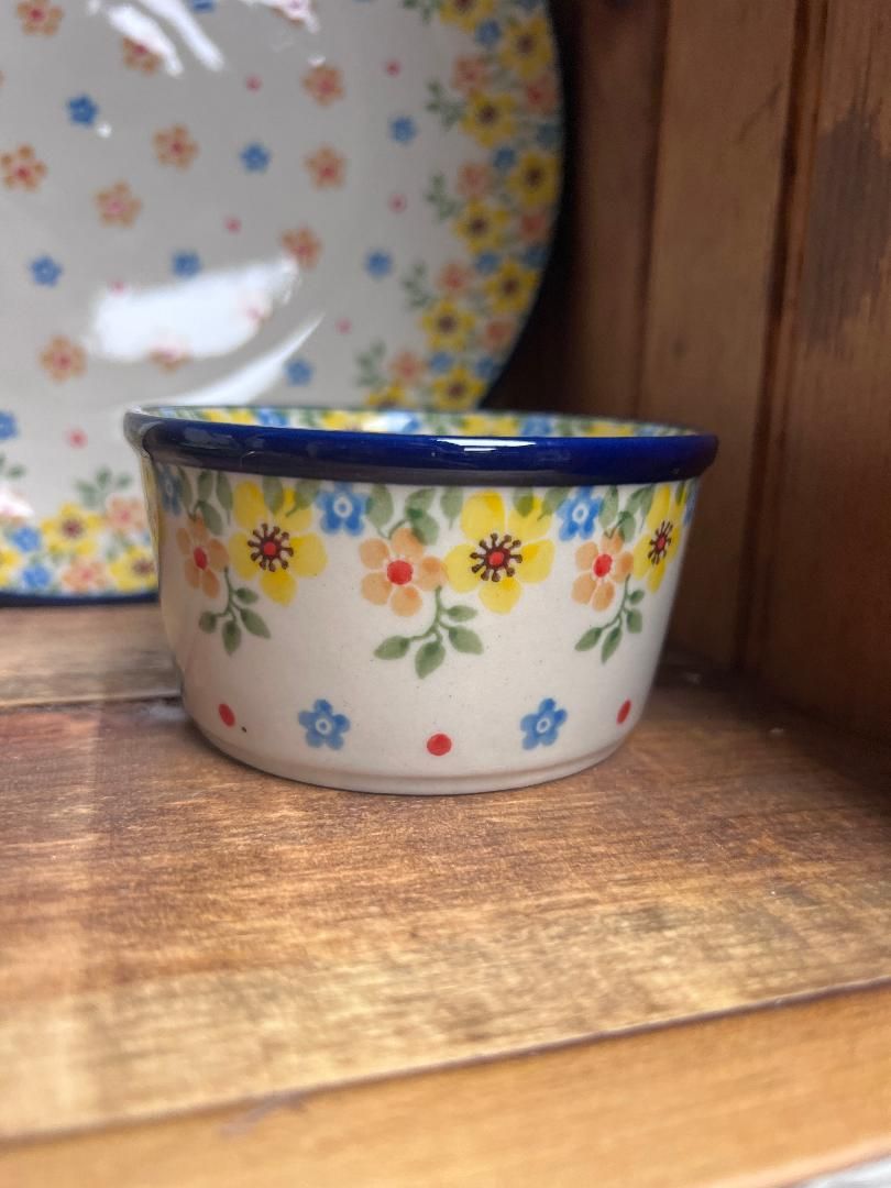 Buttercup Bowl Ramekin 3.75"
