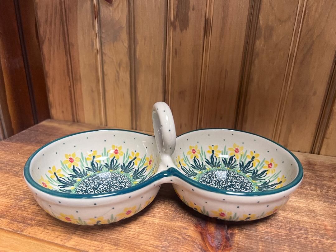 Daffodil Bowl Double Serving 9.75" Long
