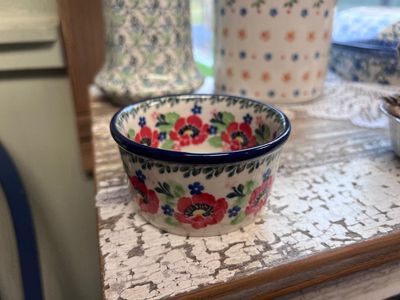 Danish Garden Bowl Ramekin 3.75"